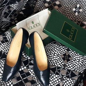VTG Navy Blue Gucci Shoes w/Box & Dust Bag